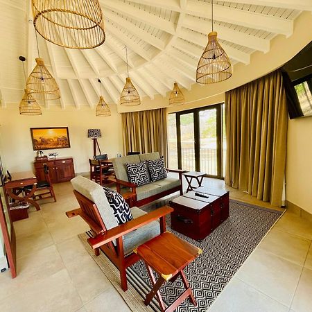 Hwange Safari Lodge Dete Eksteriør billede